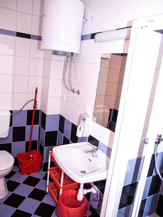 Apartmani "Jadran" Паг Екстериор снимка