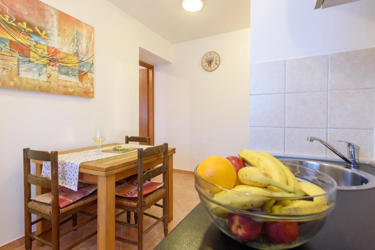 Apartmani "Jadran" Паг Екстериор снимка